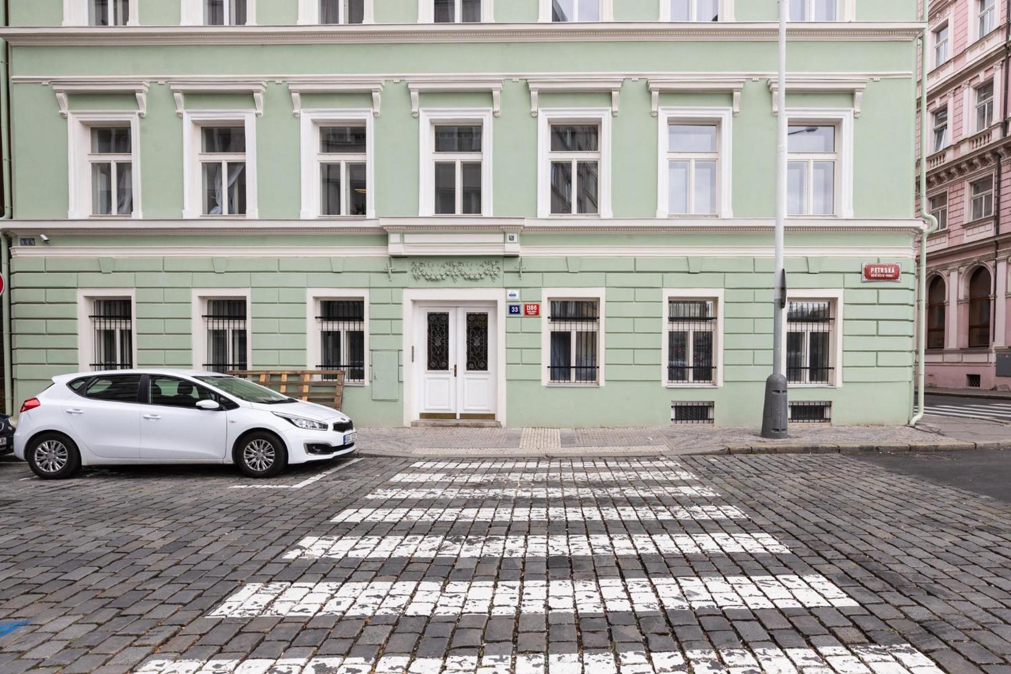 Apartment Petrska プラハ エクステリア 写真